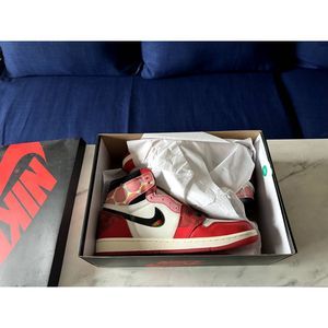 Air Jordan 1 Retro High OG Spider Man 2023